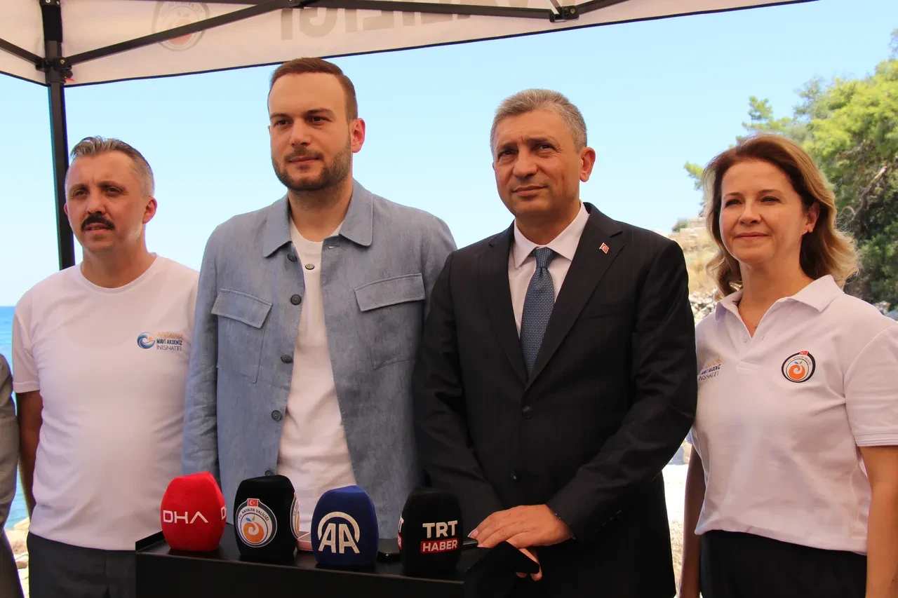 Antalya sahillerini tehdit eden plastik kirliliğine karşı dev nehir operasyonu: 'Doğmamış çocukların kanında mikroplastik var'