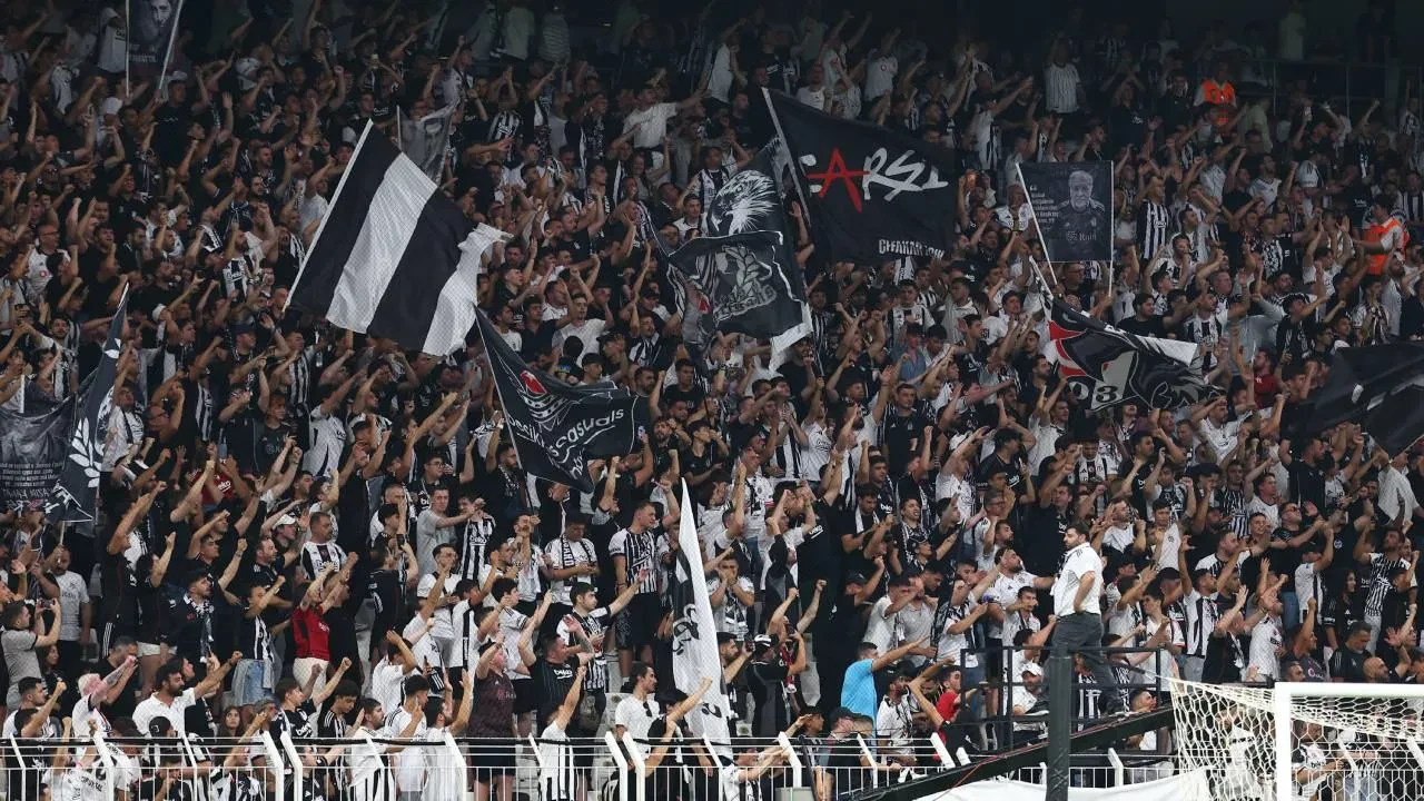 Beşiktaş, Midtjylland'ı tek golle geçti! Siyah-beyazlılar tur avantajını kaptı