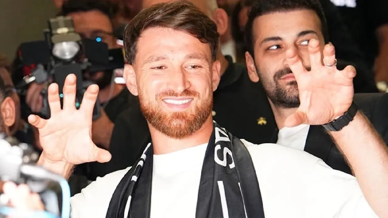 Beşiktaş transfer haberleri son dakika: Muhammed Salah Beşiktaş’a geldi mi, sözleşmeyi imzaladı mı?