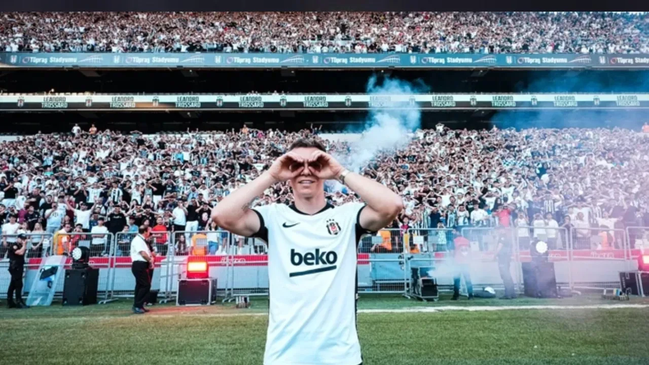 Beşiktaş transfer haberleri son dakika: Muhammed Salah Beşiktaş’a geldi mi, sözleşmeyi imzaladı mı?
