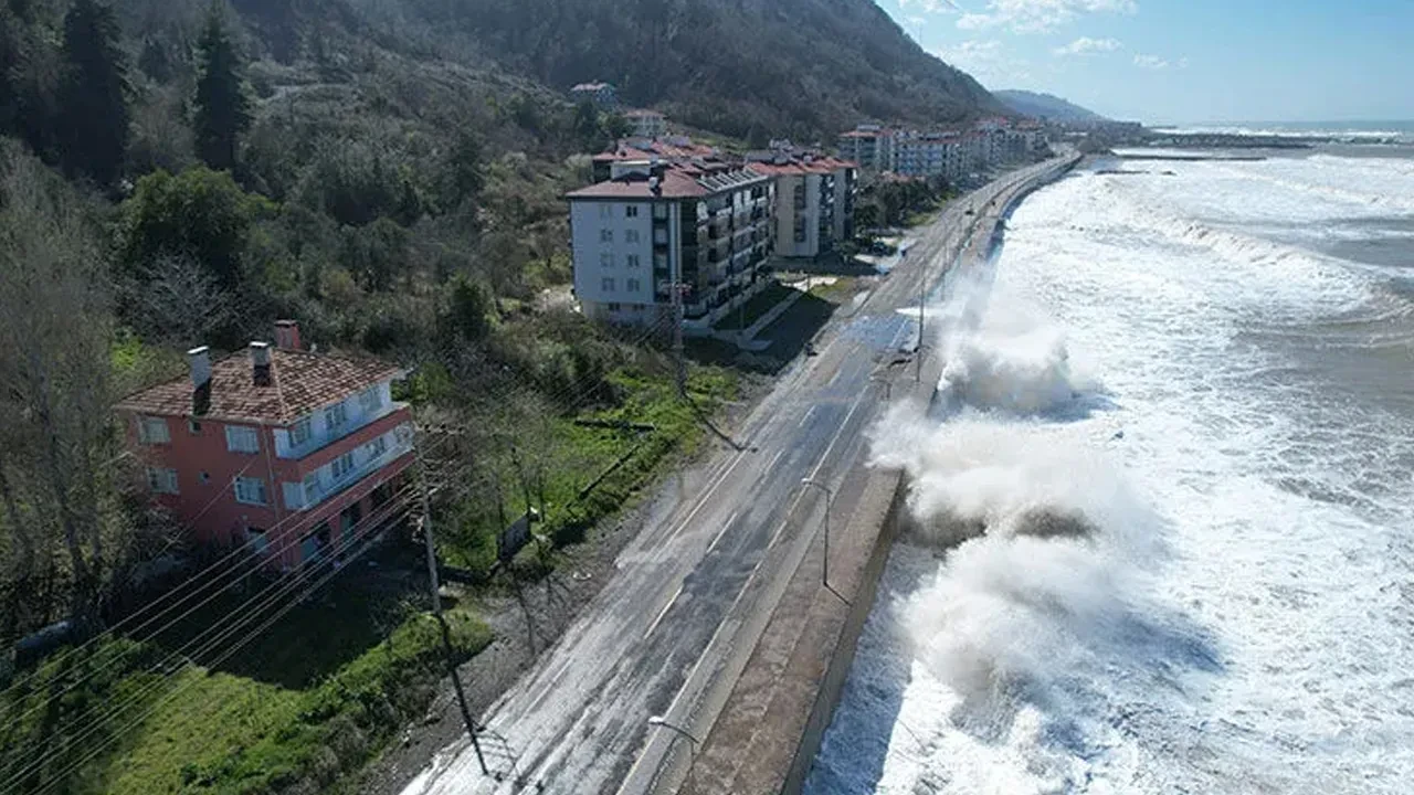 Denize girmek yasaklandı! İstanbul'un da olduğu 8 il için karar alındı