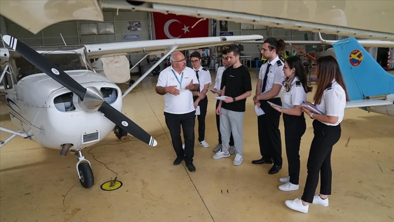 En yüksek istihdam oranı ve en yüksek kazanca sahip bölümler belli oldu! İşte mezunlarının yüzünü güldüren üniversite bölümleri