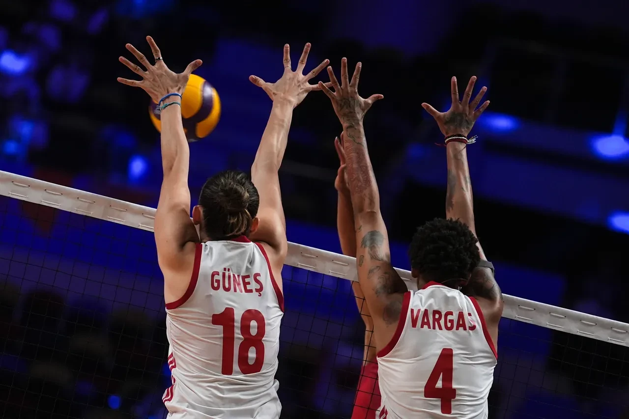 Filenin Sultanları Milletler Ligi'nde Kanada'yı 3-1 yenerek yarı finale yükseldi!
