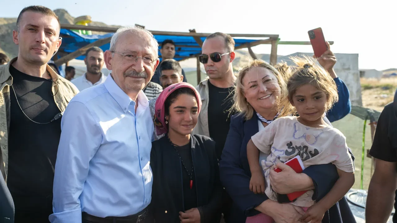 Kılıçdaroğlu'ndan Özgür Özel'in kuracağı yeni partiye yorum: CHP'deki tartışmalar beni hiç ilgilendirmiyor