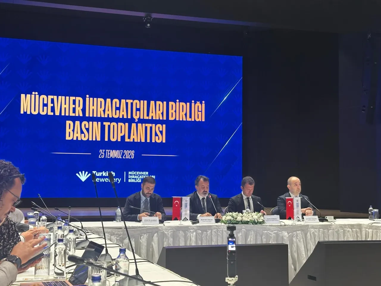 Mücevherde kırmızı alarm: İhracat kotaya takıldı!