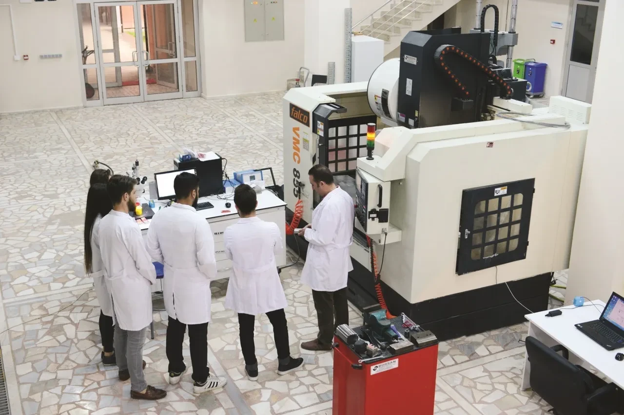 Ön lisans öğrencilerine müjde! Diplomadan önce iş hayatıyla bütünleşme fırsatı
