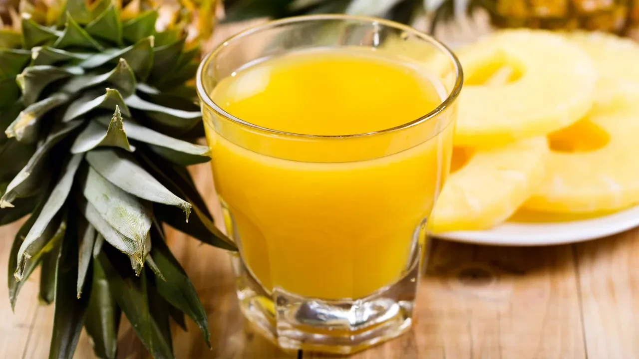 Ananas suyunun bağırsak temizliği! Alışkanlık yapan doğal müshil ilacı
