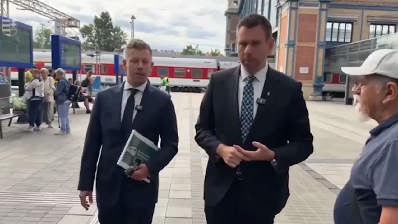 Başbakan tükürüklü saldırıya verdiği karşılıkla takdir topladı