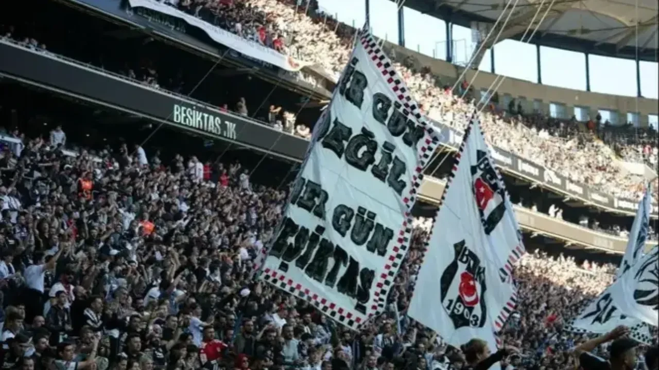 Beşiktaş taraftar grubu Çarşı'nın eski tribün liderine silahlı saldırı: 7 gözaltı