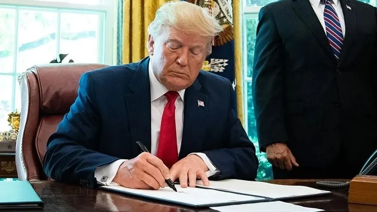 Donald Trump 60 ülkeye yeni gümrük vergisi getirdi