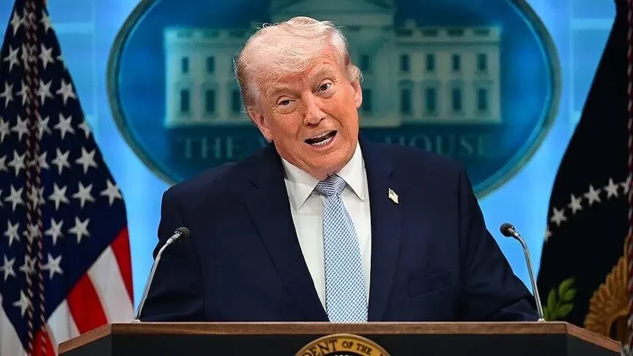 Donald Trump Hürmüz'deki faturayı İran'a kesti: Tüm zararı karşılayacak