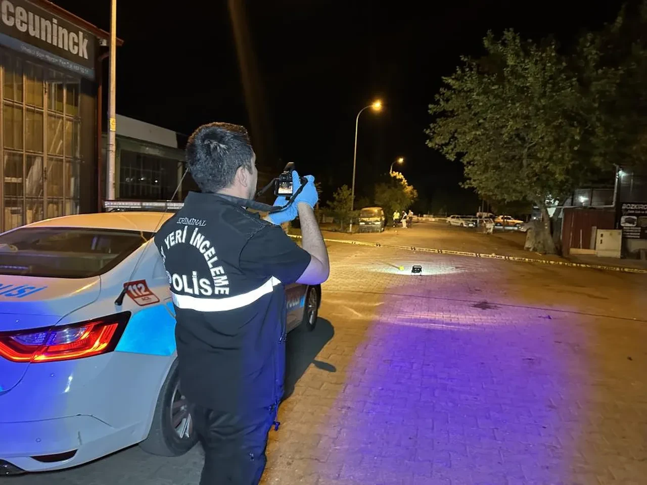 Esnaflar birbirine girdi, sanayi sitesi savaş alanına döndü: 13 yaralı