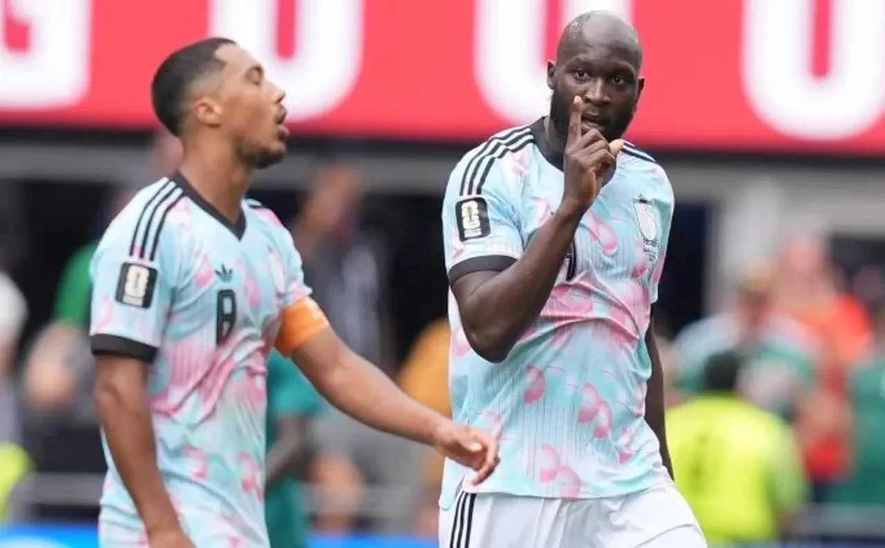 Fenerbahçe'de Romelu Lukaku sürprizi! Yönetimden İtalya çıkarması: Bonservisi belli oldu