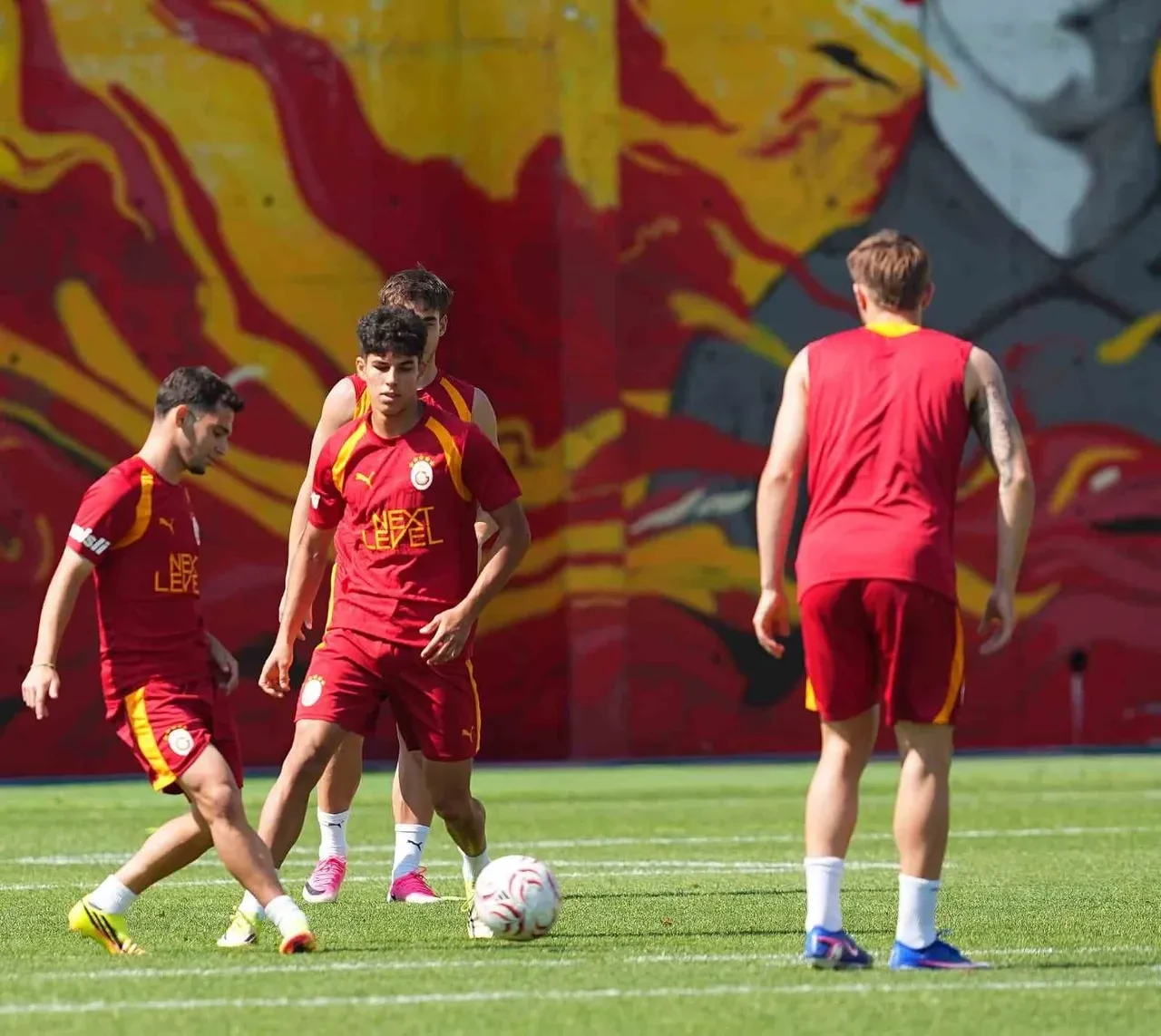 Galatasaray Monza hangi kanalda, CANLI nereden izlenir? Hazırlık maçı başlıyor