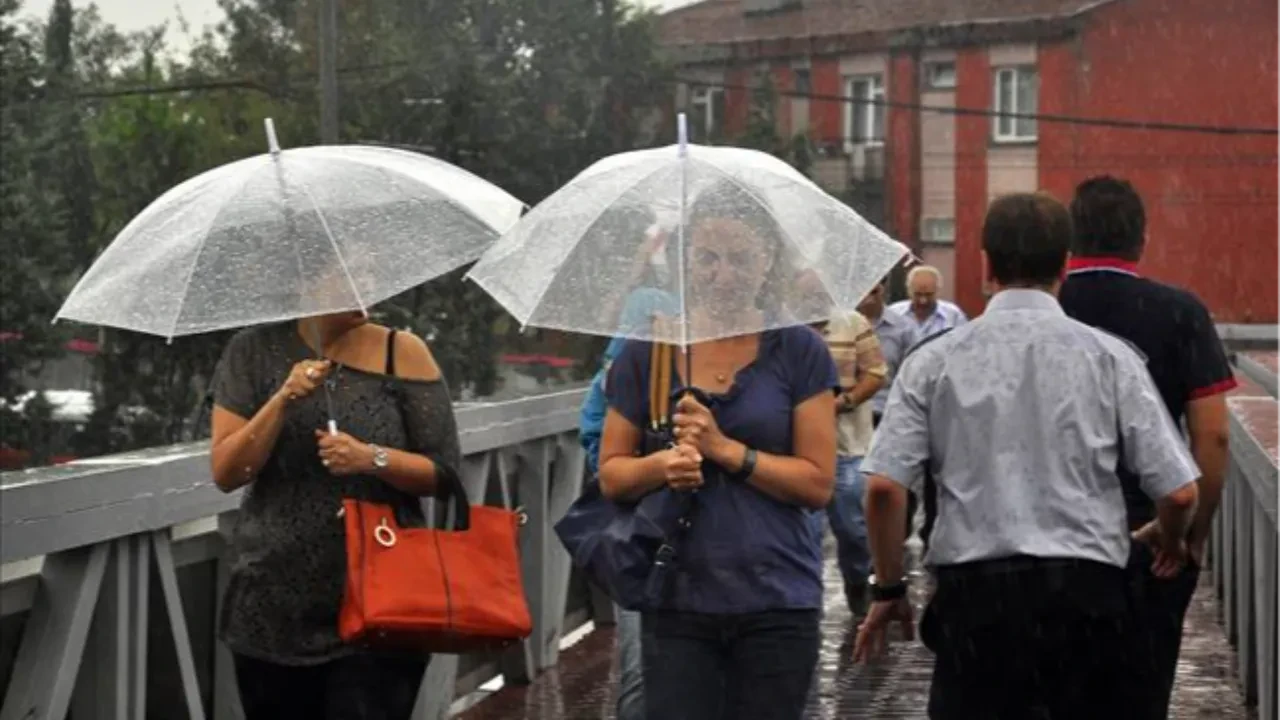 24 Temmuz 2026 hava durumu | İstanbul dahil 35 ile turuncu ve sarı kod verildi