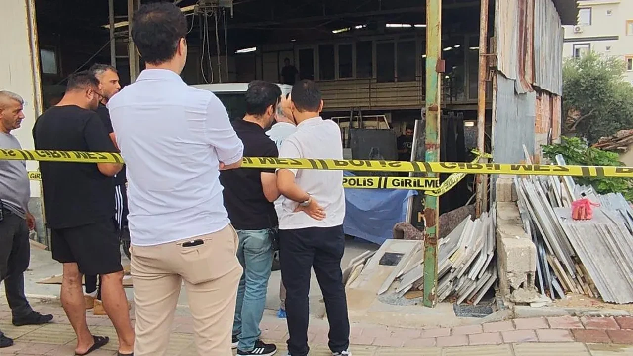 Antalya'da kesime götürdüğü mermerler 2 çocuk annesi kadının sonu oldu! Eşi gözyaşlarına boğuldu