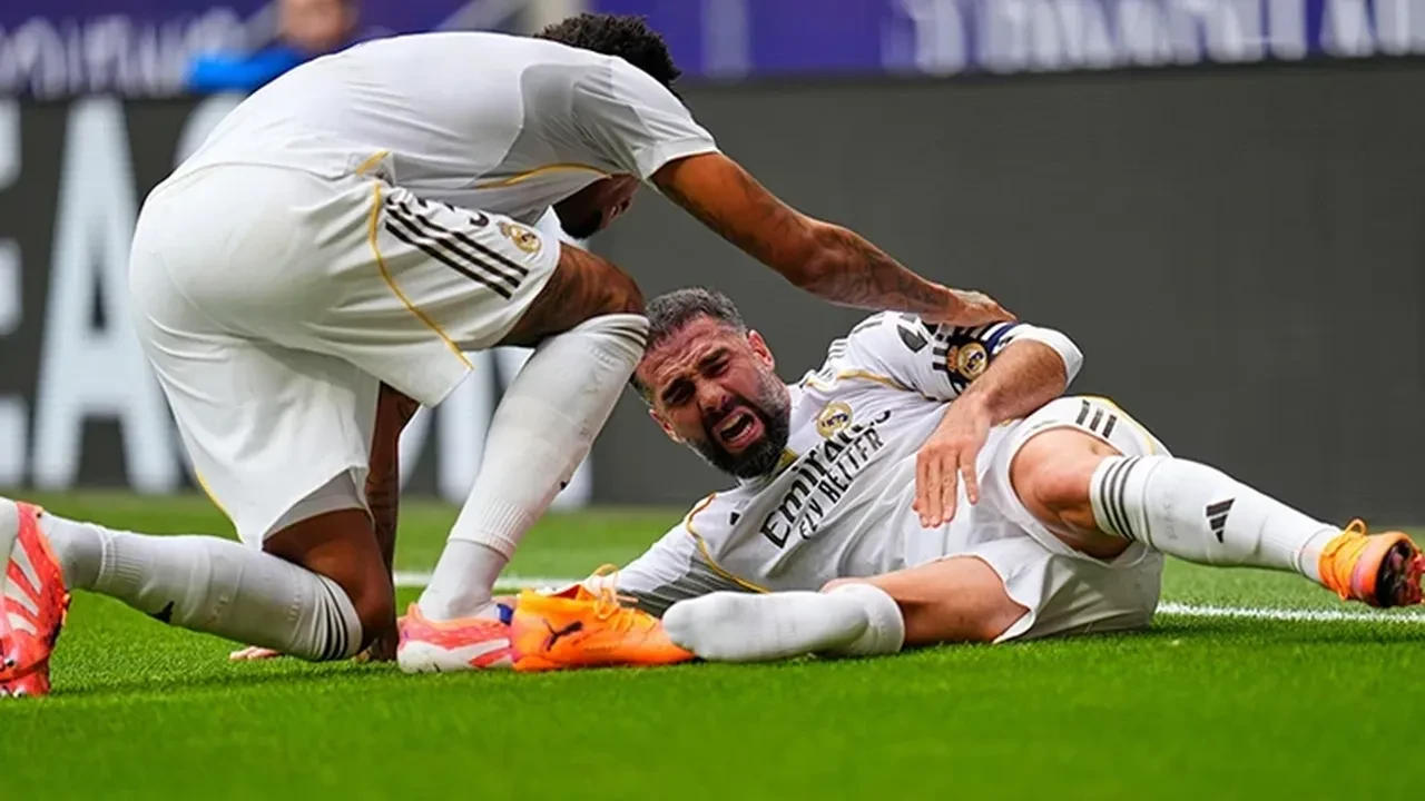 Fenerbahçe'de sağ beke dünya yıldızı operasyonu: Real Madrid efsanesi geliyor!