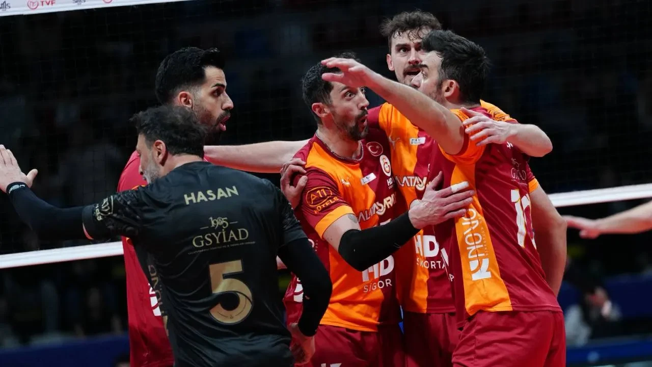Galatasaray kadrosuna kattığı yeni oyuncuyu açıkladı! Cimbom'dan yerli takviyesi