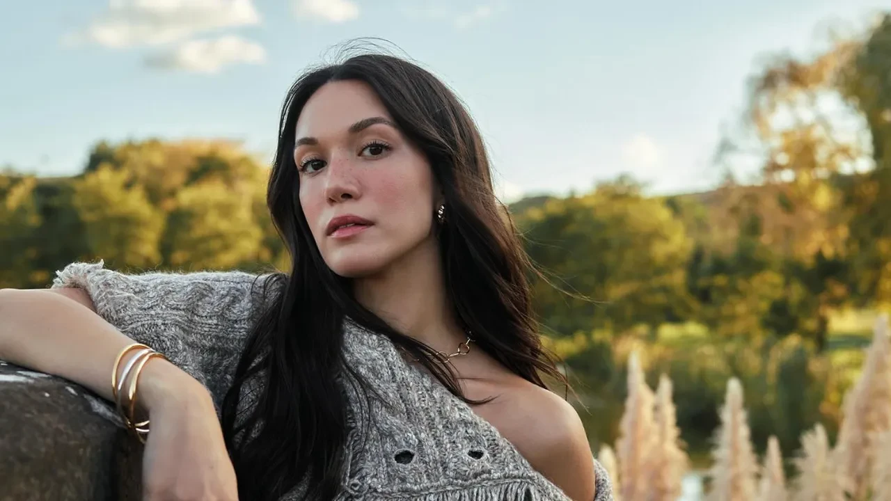 Hazal Subaşı’na partner arayışı sürüyor! Bir Hayat Hikayesi’yle ekranlara dönüyor
