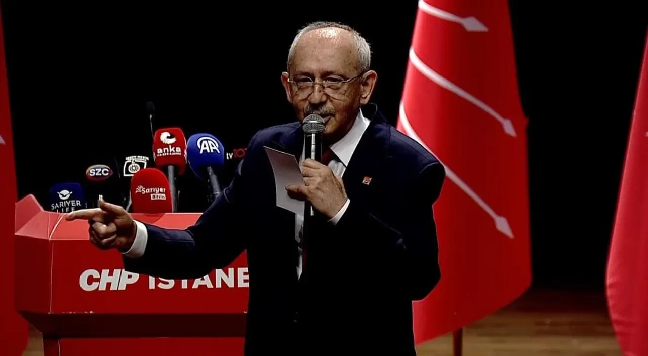 Özgür Özel'e yakın belediye başkanları neden CHP'den istifa etmedi? Mehmet Faraç açıkladı: Tuzak çok büyük