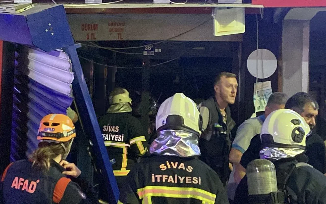 Sivas’ta mahalleyi sokağa döken patlama! Dükkan harabeye döndü