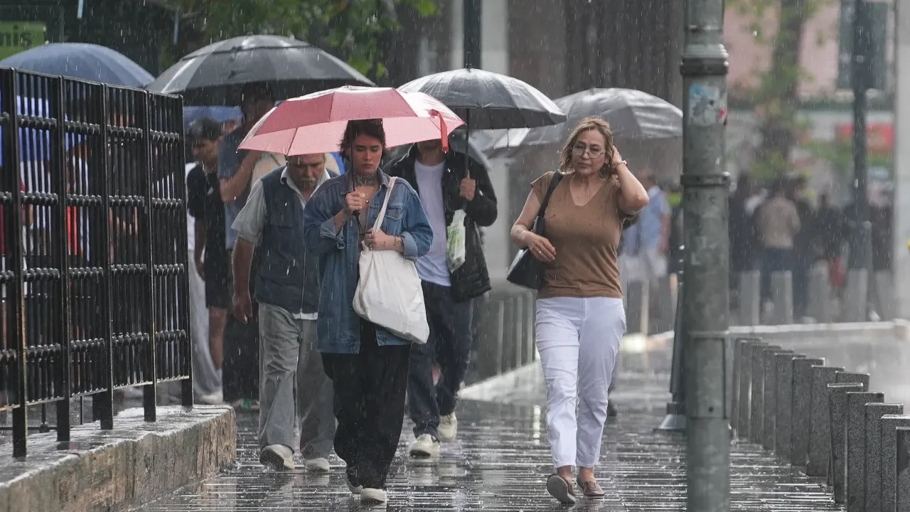 26 Temmuz 2026 hava durumu | Meteoroloji'den 9 il için sarı kodlu uyarı: Sağanak ve fırtına geliyor