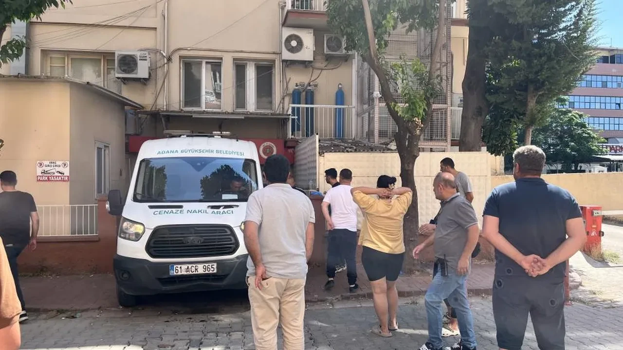 Adana'da 3 kişinin katil zanlısı yakalandı! Gazetecilerin sorusuna tek kelimeyle cevap verdi
