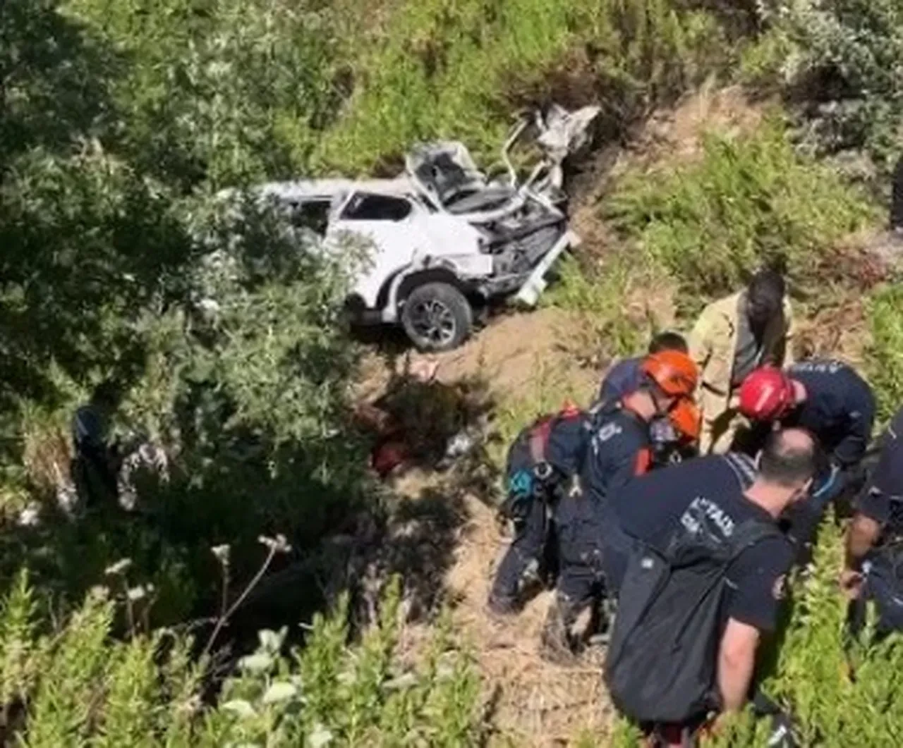 Antalya'da katliam gibi kaza! Otomobil uçuruma yuvarlandı: Çok sayıda ölü var