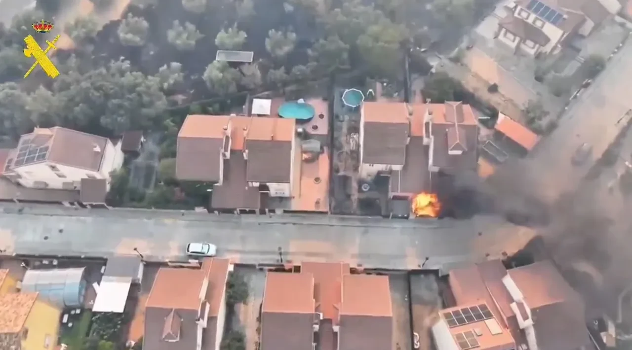 Avrupa'da alevlerle mücadele: Yüz binlerce kişi evinden oldu