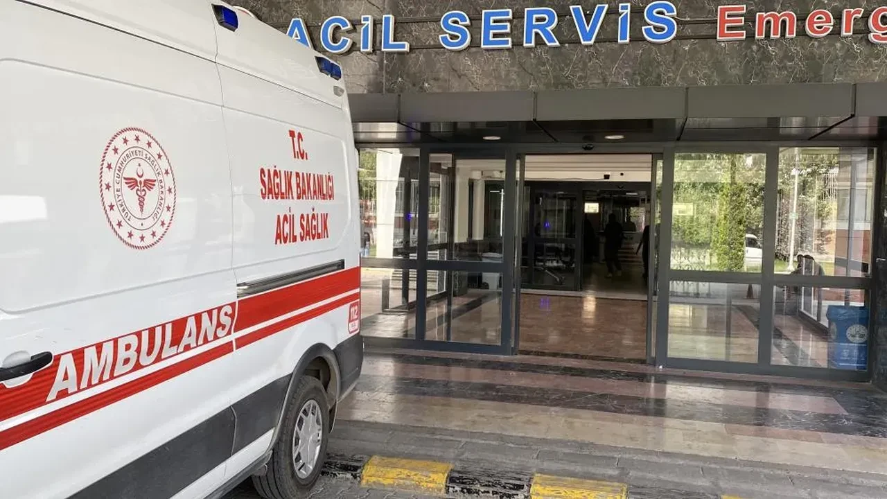 Elazığ’da üstüne çorba dökülen 7 aylık bebek tedavi altına alındı