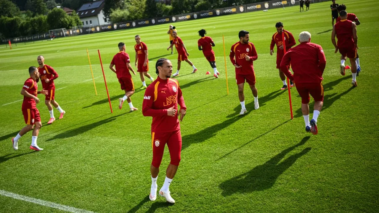 Galatasaray hazırlıklarını sürdürdü! Cimbom, Venezia ile karşılaşacak