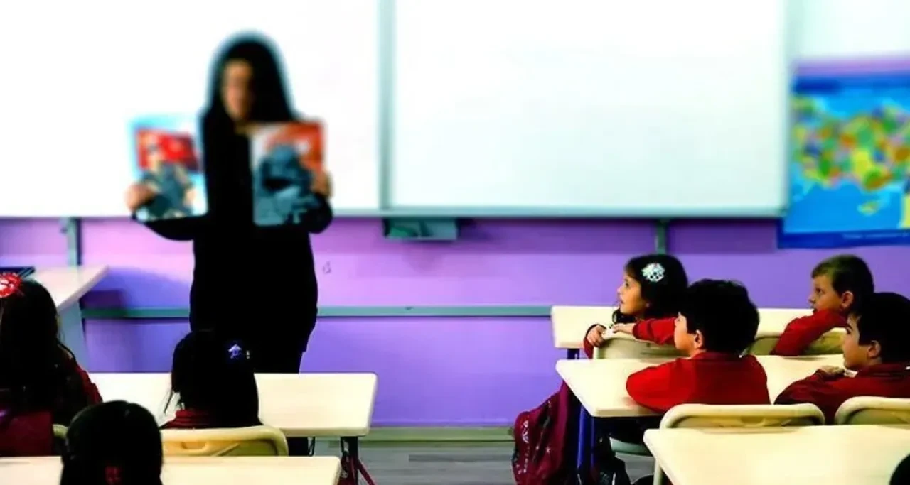 İlkokulda öğretmen krizi! Velinin KDK başvurusu sonuç verdi