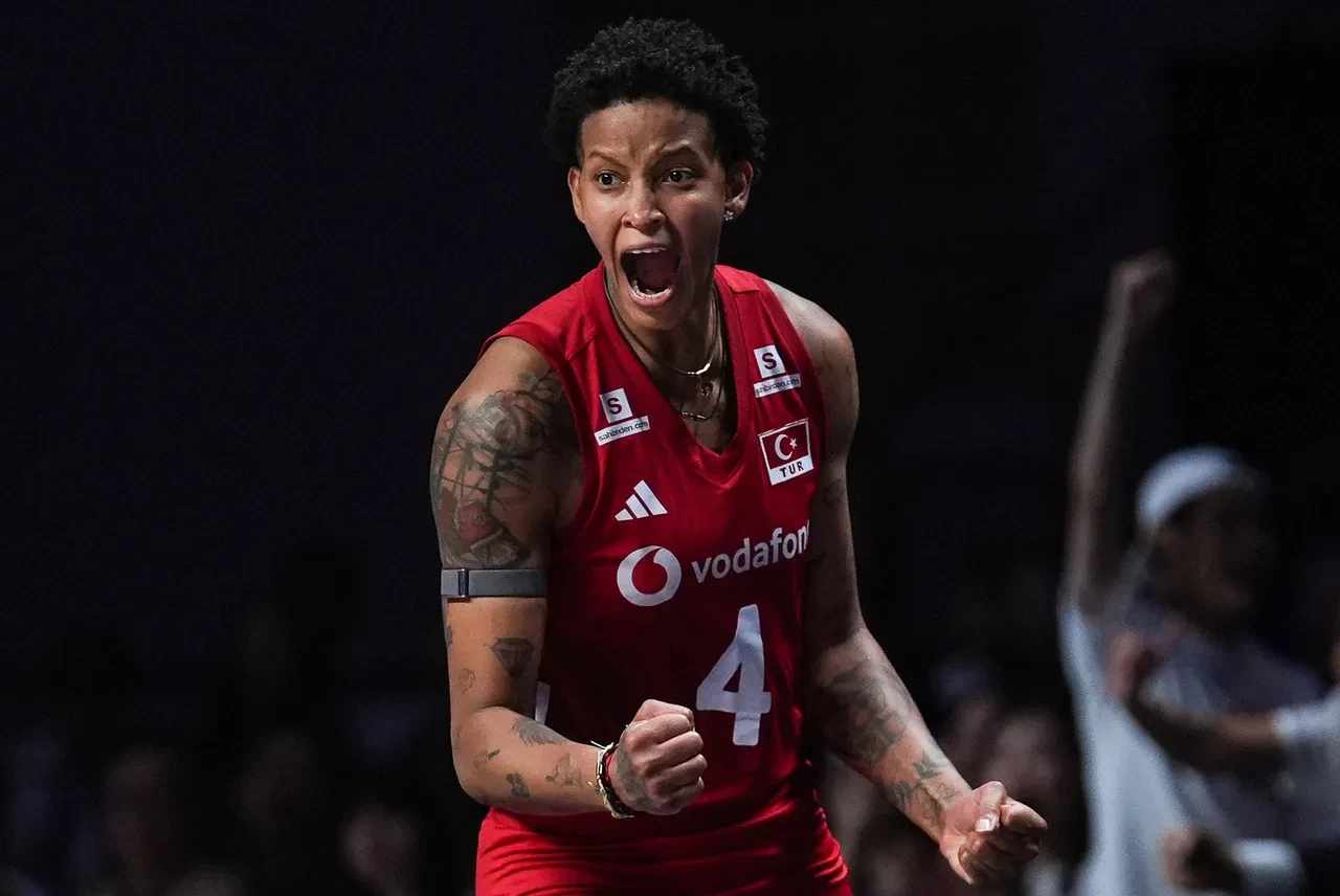 Milletler Ligi'nde şampiyon Filenin Sultanları! Brezilya'yı 3-1'lik skorla devirdiler