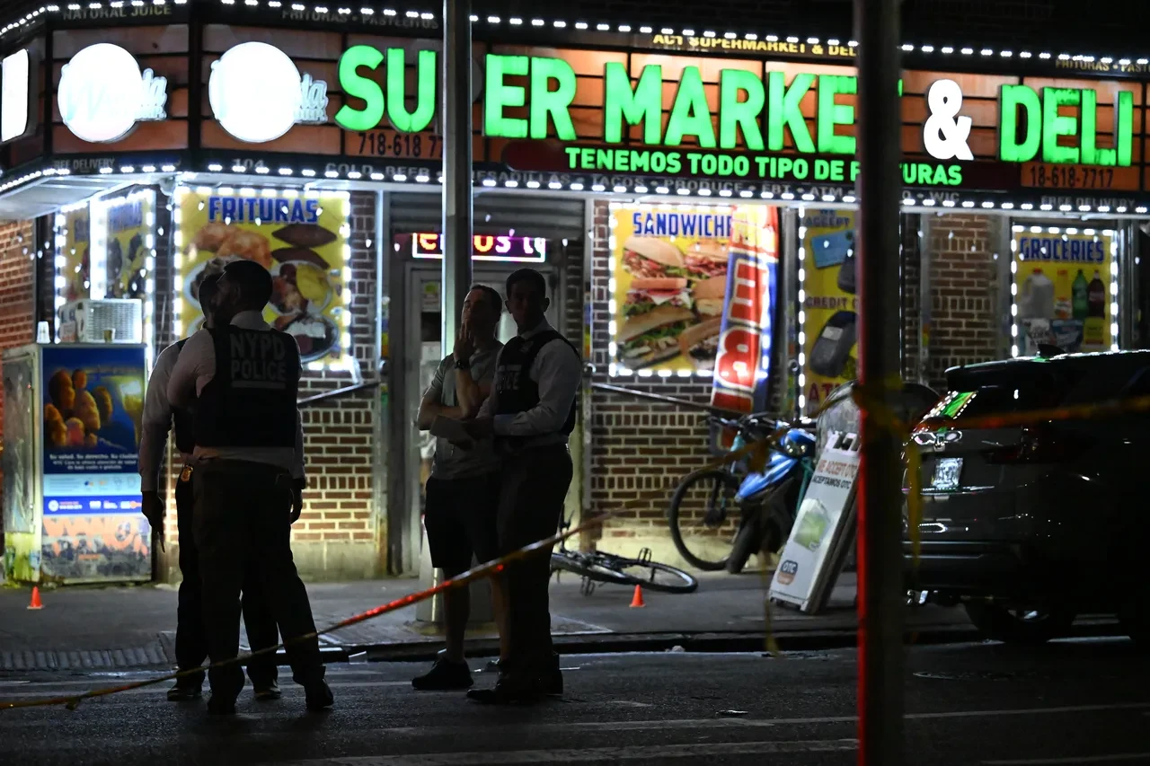 New York'ta silahlı kavgada 12 yaşındaki çocuk hayatını kaybetti!