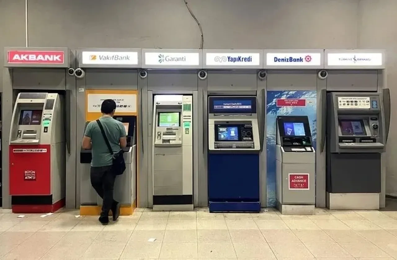Para çeker gibi altın alınacak... ATM'lerde gram altın dönemi!