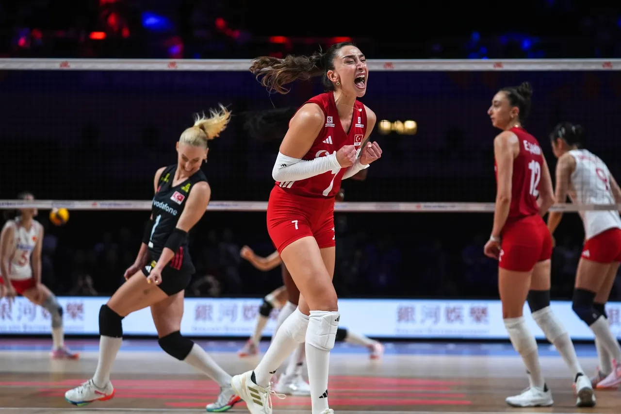 Türkiye Brezilya voleybol maçı CANLI nereden izlenir? FIVB Milletler Ligi Filenin Sultanları final maçı hangi kanalda, şifresiz mi?