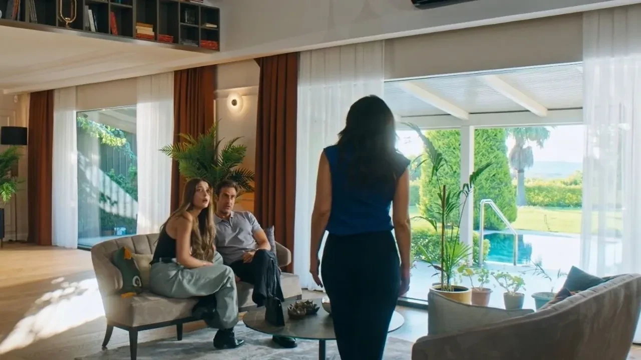 Altı Üstü İstanbul 8. Bölüm fragmanı yayınlandı mı? Altı Üstü İstanbul 8. bölümde Naz Annesinin kim olduğunu öğrenecek mi?