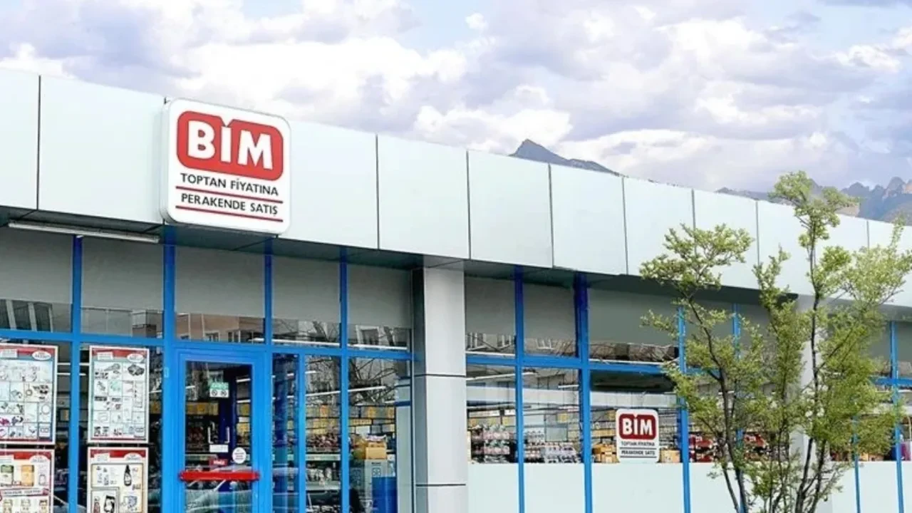 BİM 31 Temmuz - 5 Ağustos aktüel kataloğu 2026! Oyun bilgisayarı,aynalı dolap, elektronik ev aletleri ve mutfak araç gereçleri geliyor