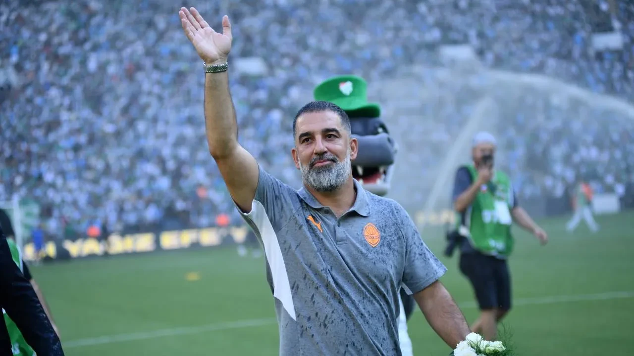 Bursaspor ile Shakhtar Donetsk golsüz berabere kaldı