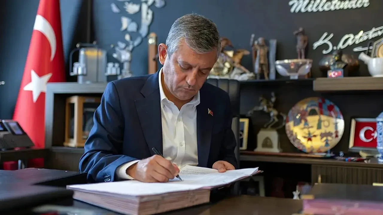 CHP'nin ardından taban da bölünecek! Şimdi de üye kapma yarışına girdiler