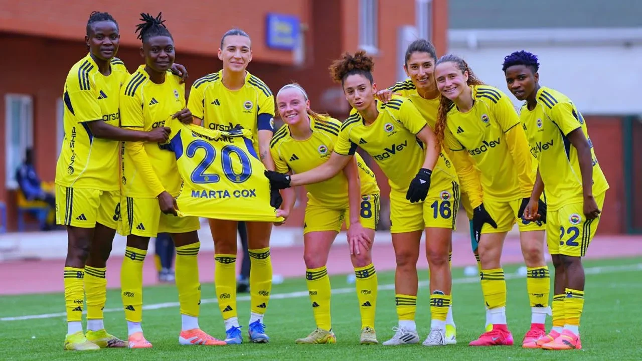 Fenerbahçe, Paraguaylı kaleciyi transfer etti! Sarı-lacivertliler yeni oyuncusunu açıkladı