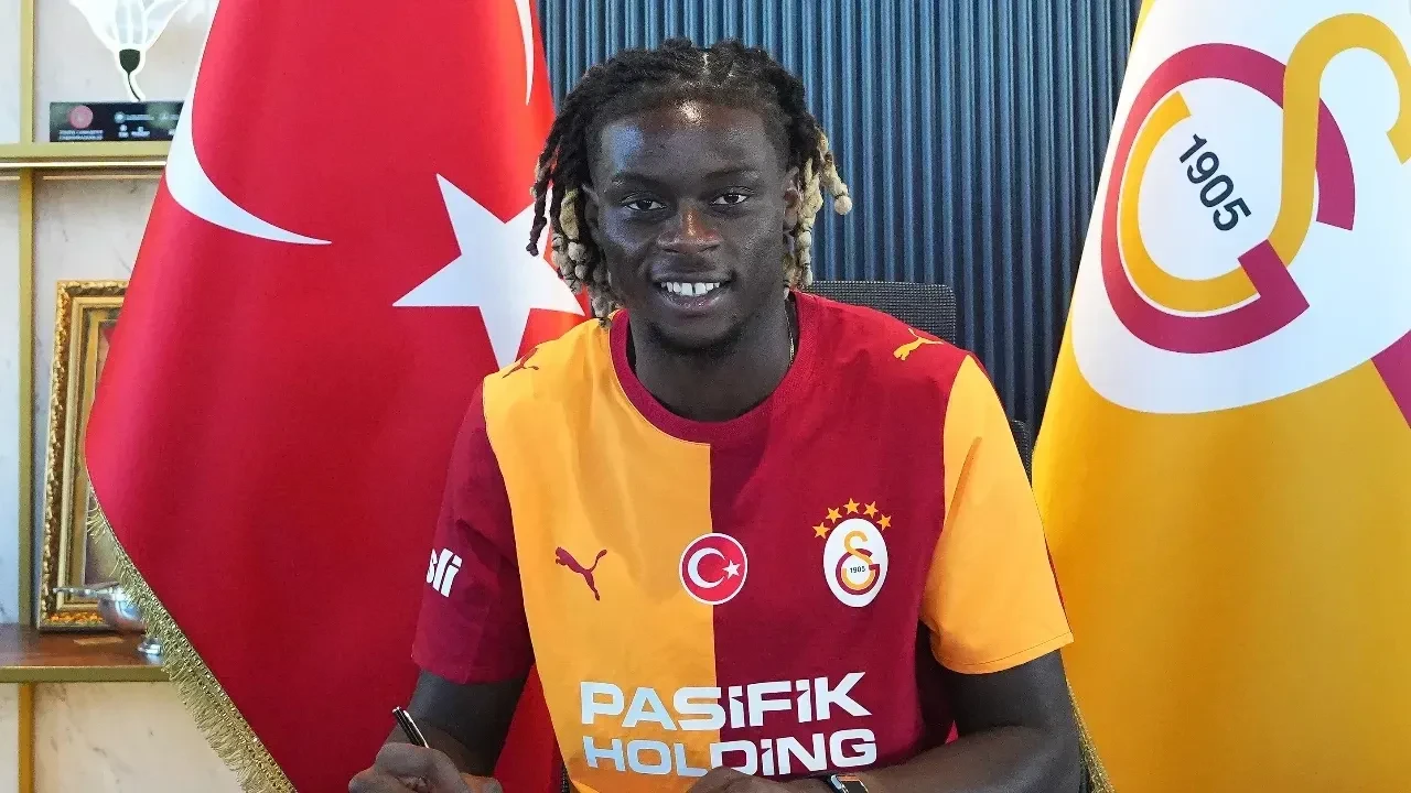 Galatasaray'dan Musiala açıklaması ve Rafael Leao bombası! Teklif ortaya çıktı