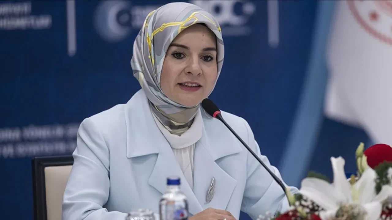 Hane başına 10 bin lira... Bakan duyurdu! Sel felaketi yaşanan Kastamonu’ya maddi destek