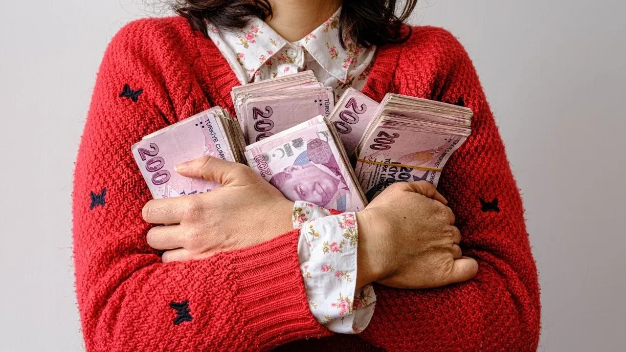 Paraya kıyamayan 3 burç! Harcama yapmadan kırk kez düşünüyorlar