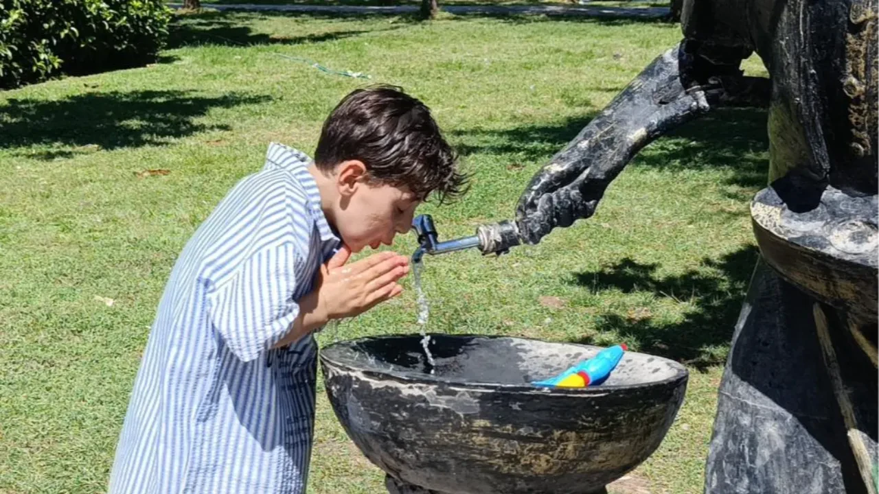 Sıcaklıklar arttı, Şanlıurfa kavruldu! Termometreler 48 dereceyi gördü