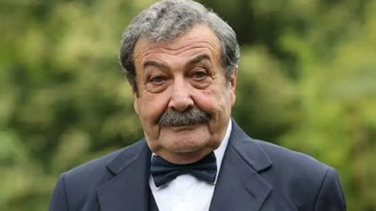Tarık Papuççuoğlu kiminle evli? Tarık Papuççuoğlu'nun çocukları kimler?