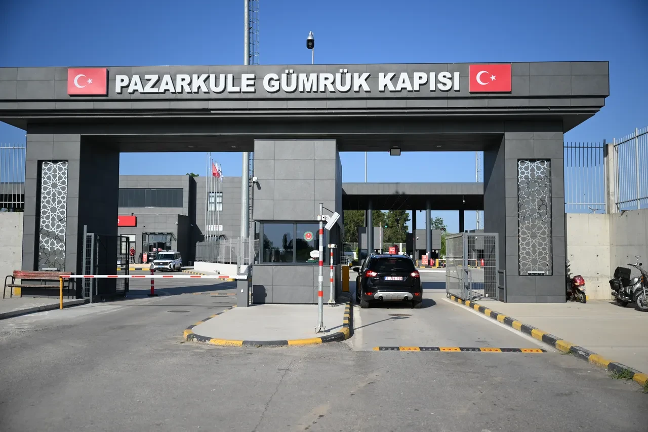 Yunanistan'daki grev gurbetçileri vurdu: Pazarkule'den Kapıkule Sınır Kapısı’na geçtiler