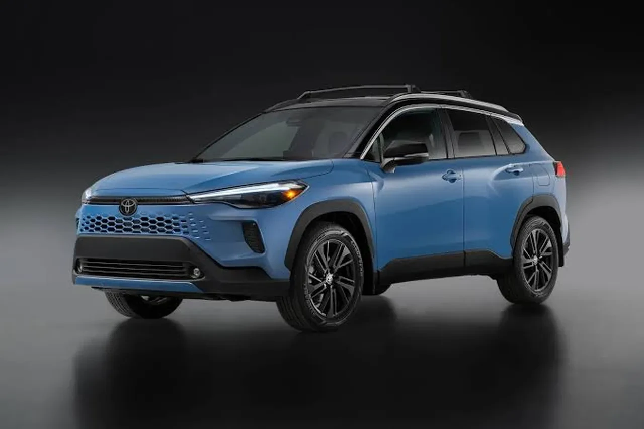 2026 Toyota Corolla Cross Hybrid – 42 mpg