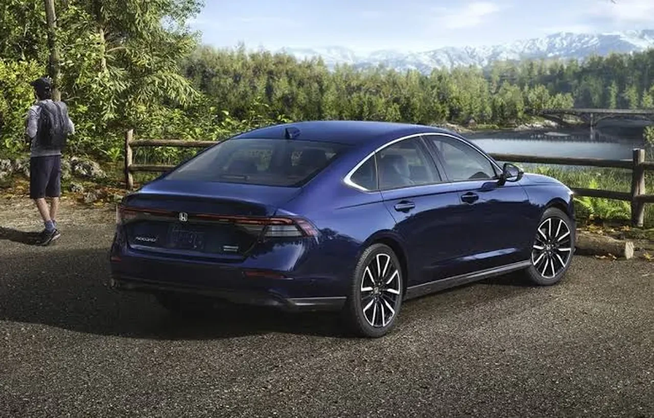 2026 Honda Accord – 48 mpg