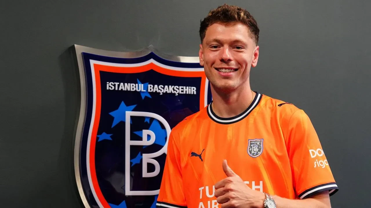 Başakşehir, Andreas Skov Olsen'i kadrosuna kattı